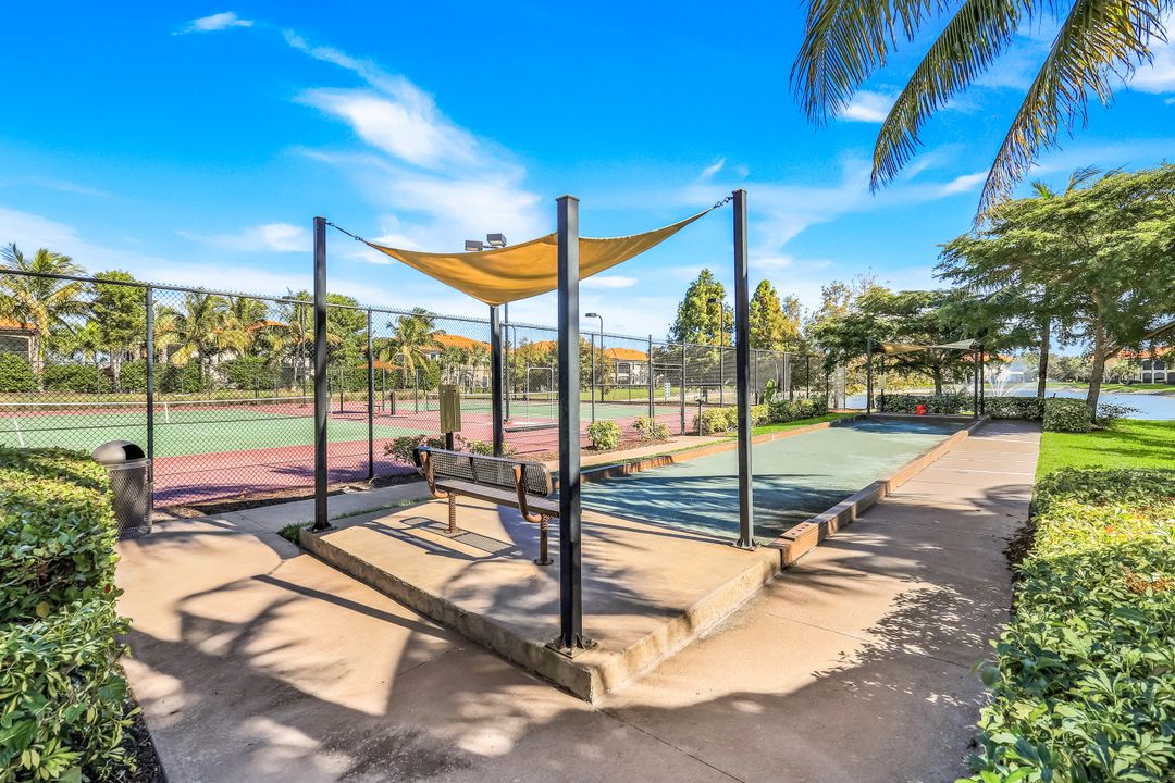 11087 St. Roman Way, Bonita Springs, FL 34135