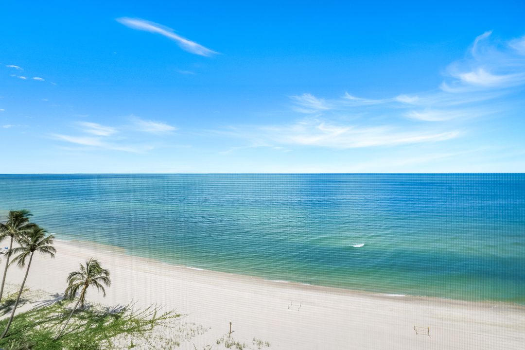 9577 Gulf Shore Dr #801, Naples, FL 34108
