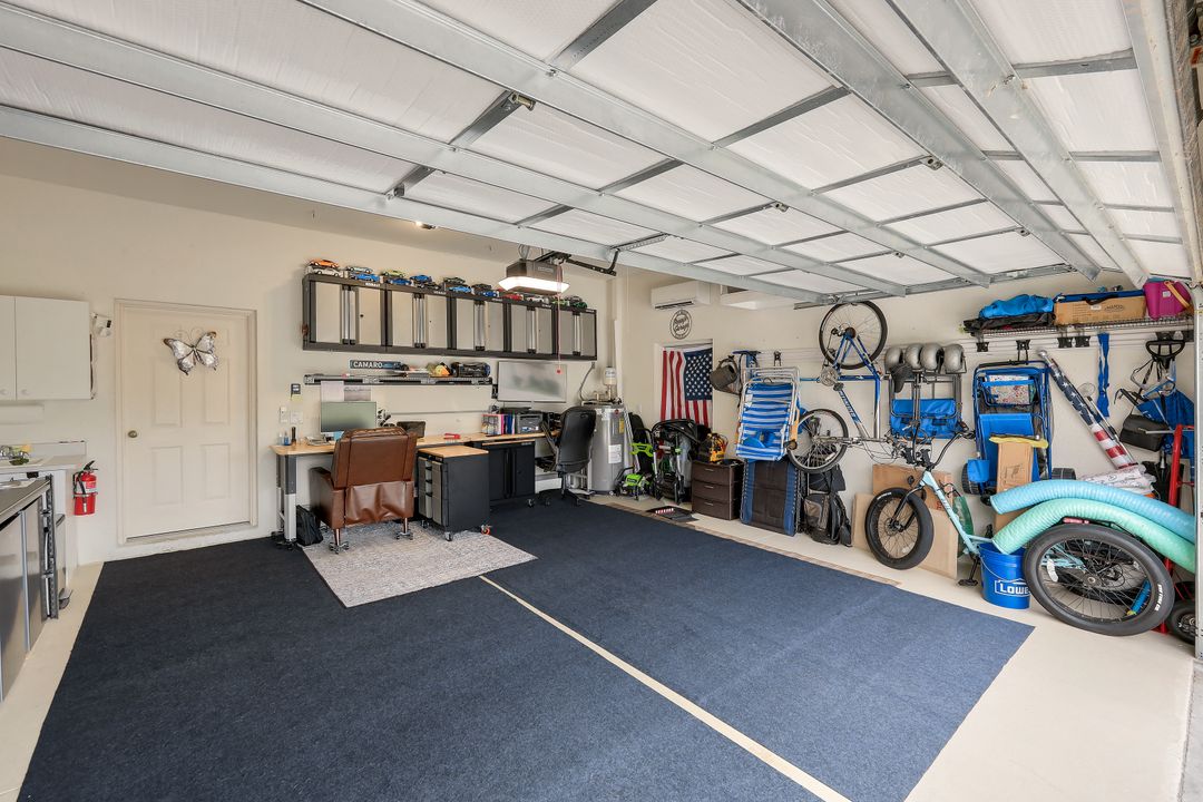 8612 Ibis Cove Cir, Naples, FL 34119