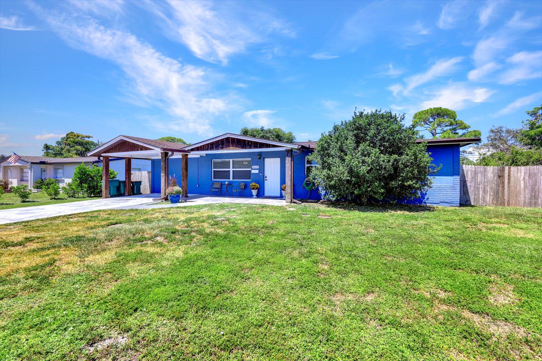 4019 Estey Ave, Naples, FL 34104