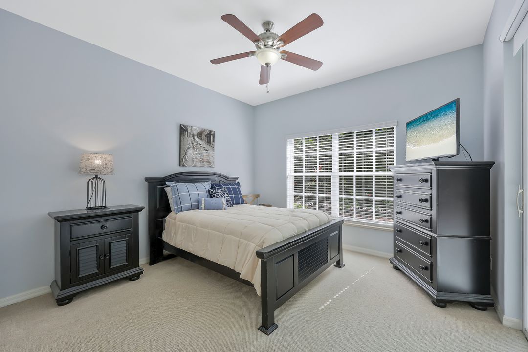 180 Via Perignon, Naples, FL 34119
