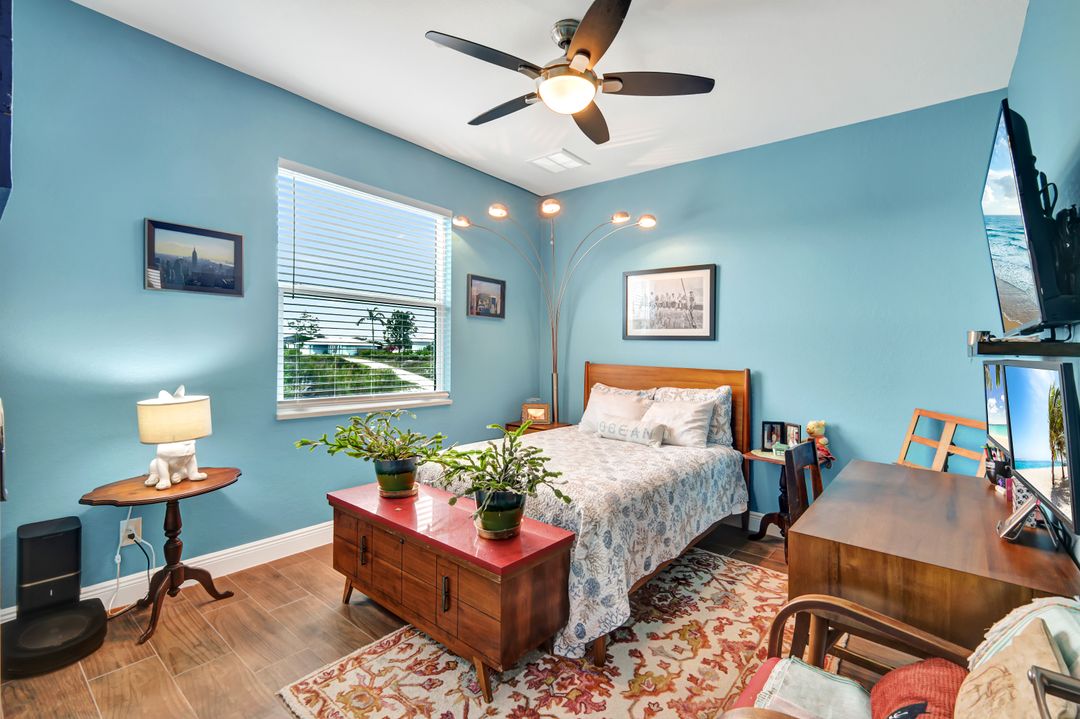 514 SW 19th St, Cape Coral, FL 33991