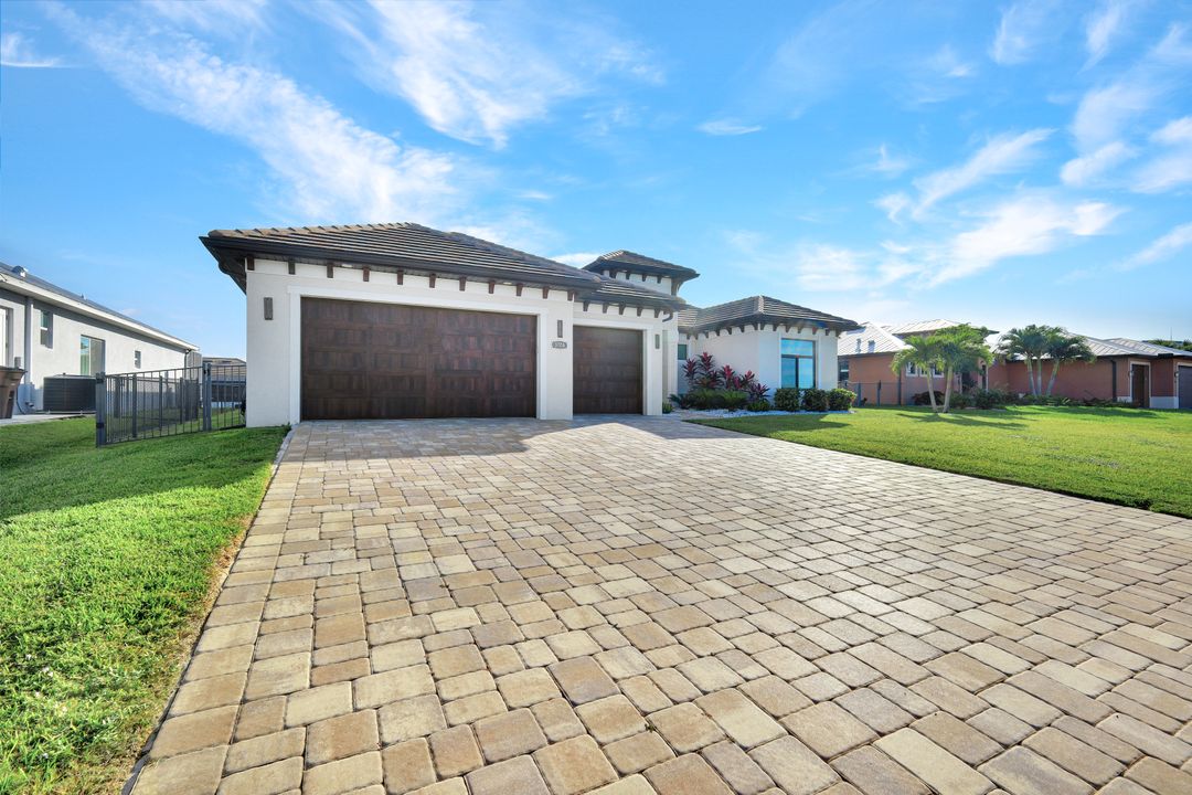 3708 NW 1st St, Cape Coral, FL 33993