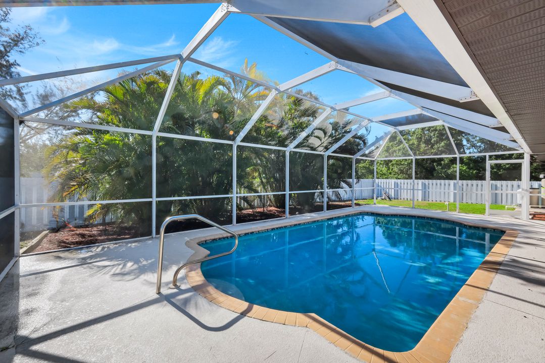 1121 NW 27th Ave, Cape Coral, FL 33993
