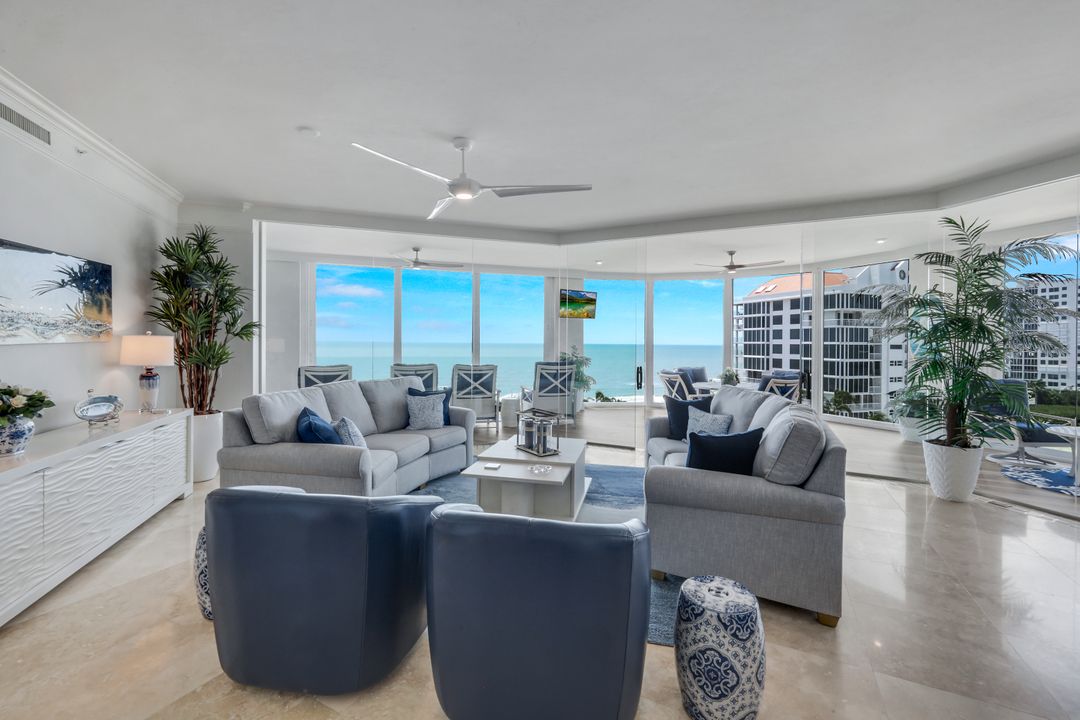81 Seagate Dr, Naples, FL 34103