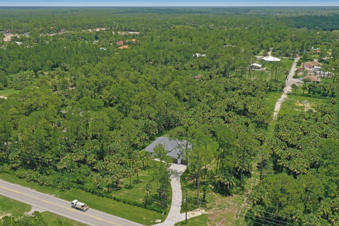 834 Wilson Blvd N, Naples, FL 34120