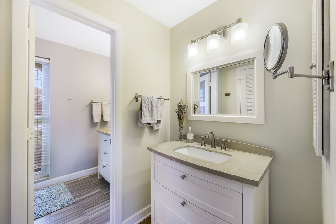 345 Henderson Ct, Marco Island, FL 34145