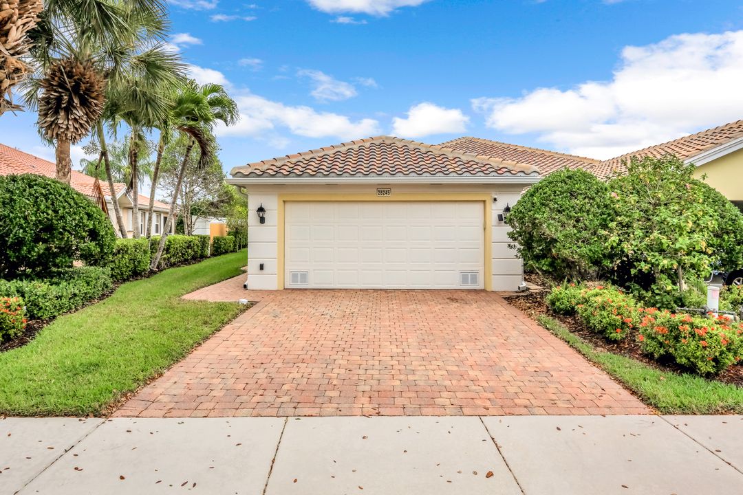 28245 Islet Trail, Bonita Springs, FL 34135