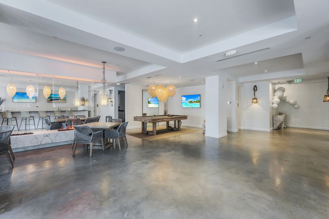 1111 Central Ave #514, Naples, FL 34102