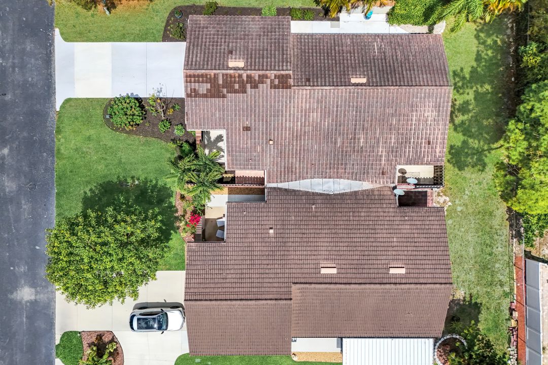 26896 Spanish Gardens Dr, Bonita Springs, FL 34135