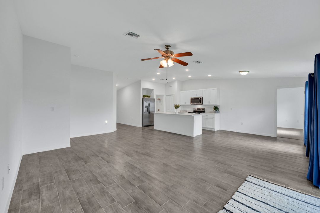 1314 SW 35th Terrace, Cape Coral, FL 33914