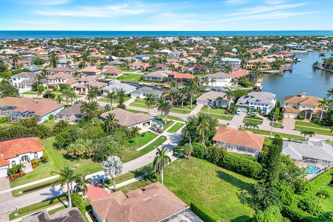 661 Lewis Ct, Marco Island, FL 34145