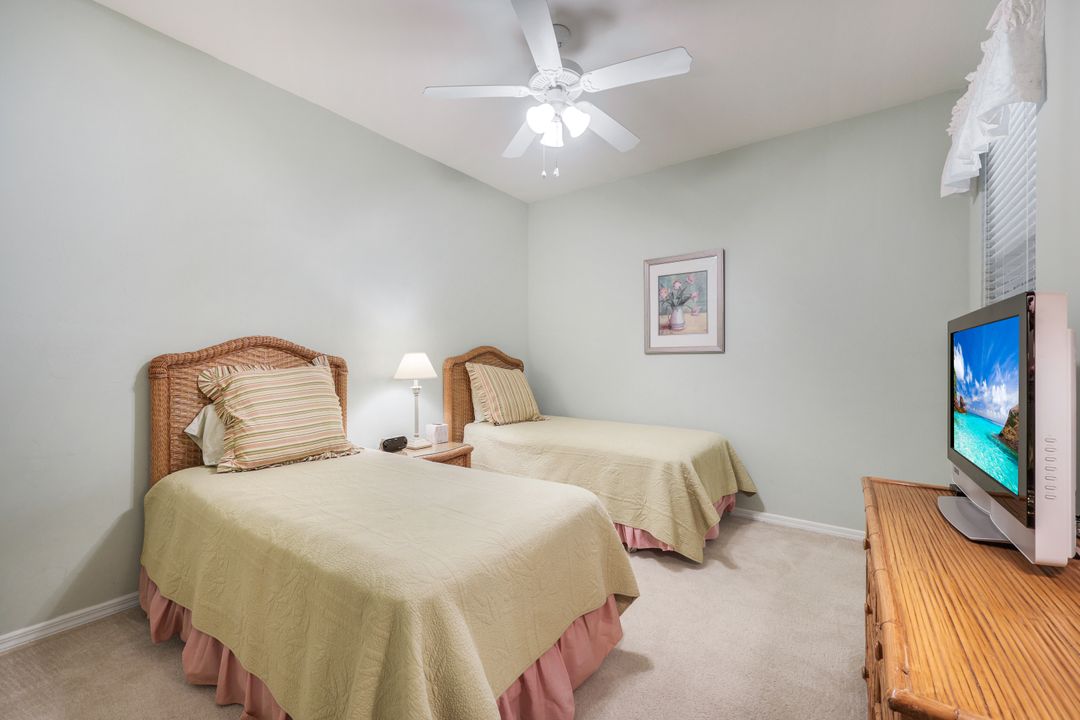 1898 Morning Sun Ln, Naples, FL 34119