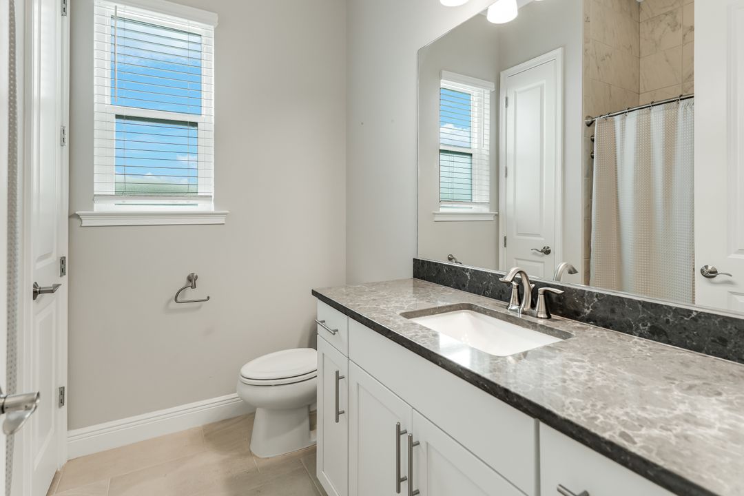 3480 Pilot Cir, Naples, FL 34120