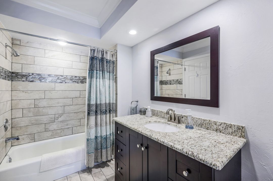 11686 Quail Village Way, Naples, FL 34119