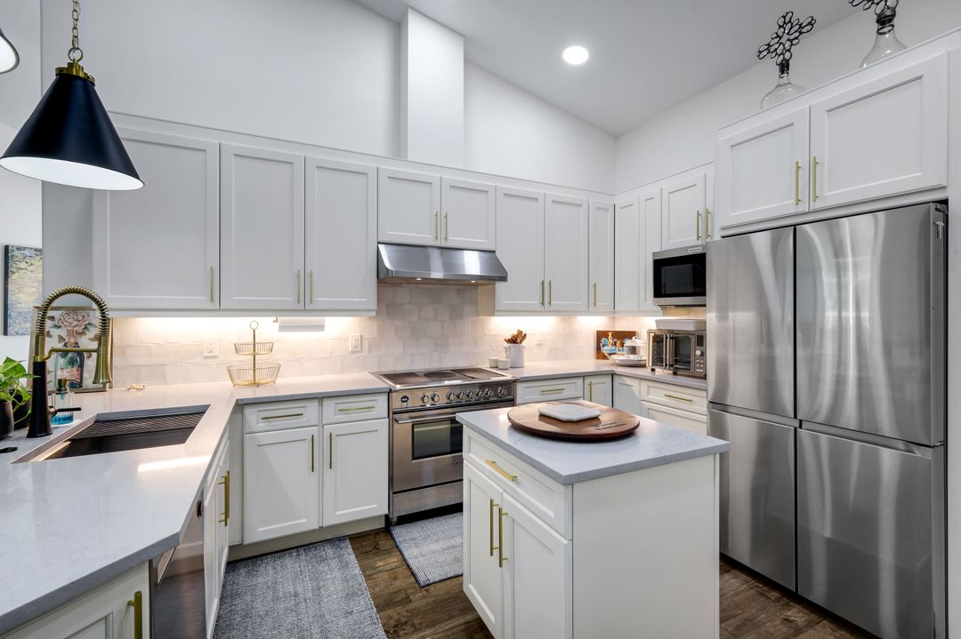 10831 Fieldfair Dr, Naples, FL 34119