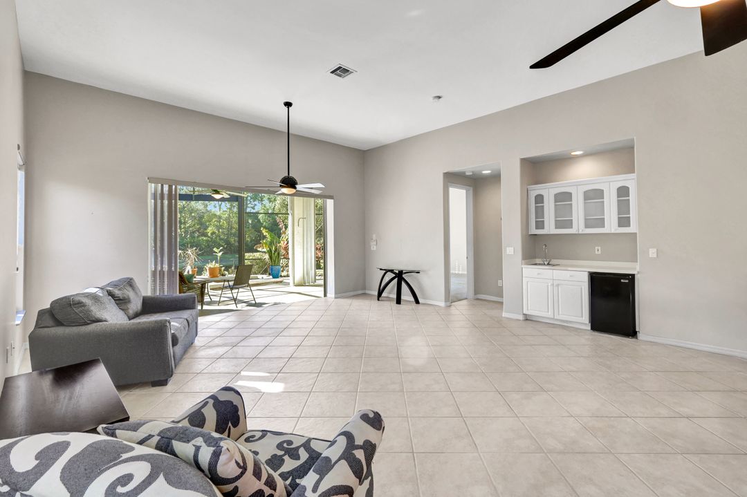 12646 Hunters Lakes Ct, Bonita Springs, FL 34135