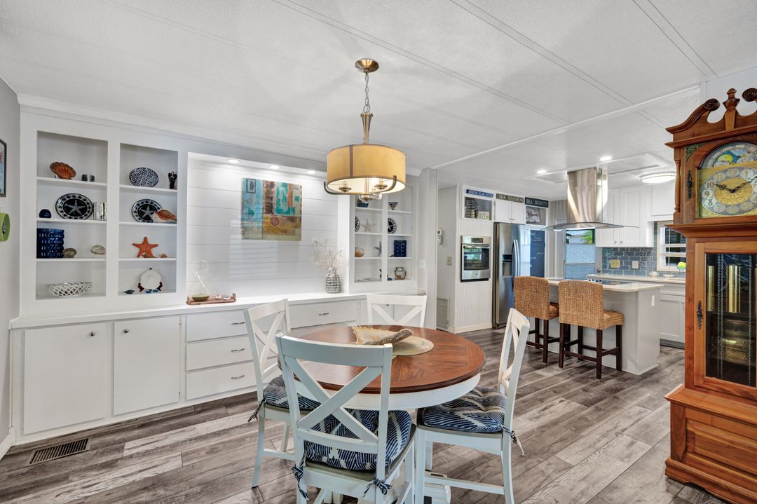 16049 Hibiscus Way, North Fort Myers, FL 33903