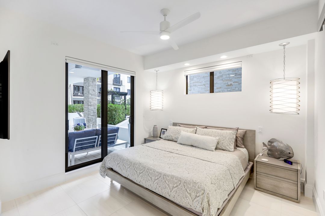 1135 3rd Ave S #210, Naples, FL 34102