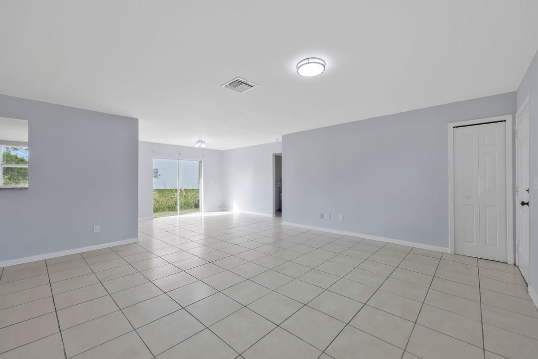 300 Anita Ave S, Lehigh Acres, FL 33976