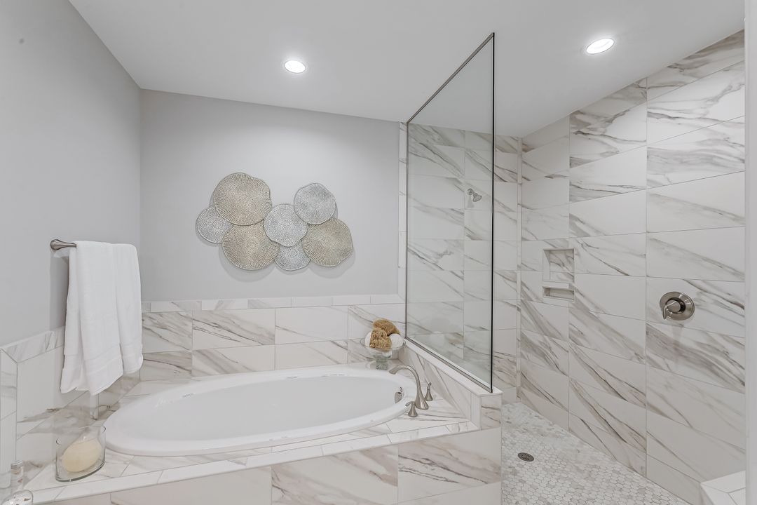 16452 Carrara Way #102, Naples, FL 34110