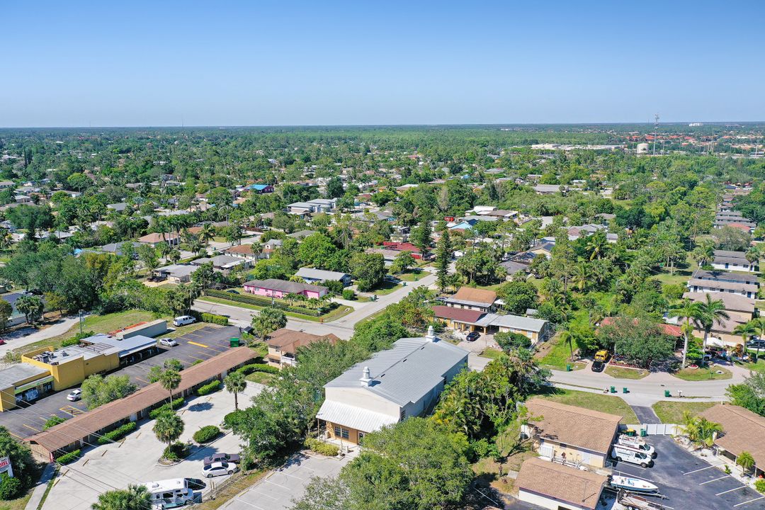 11387 Tamiami Trail E, Naples, FL 34113