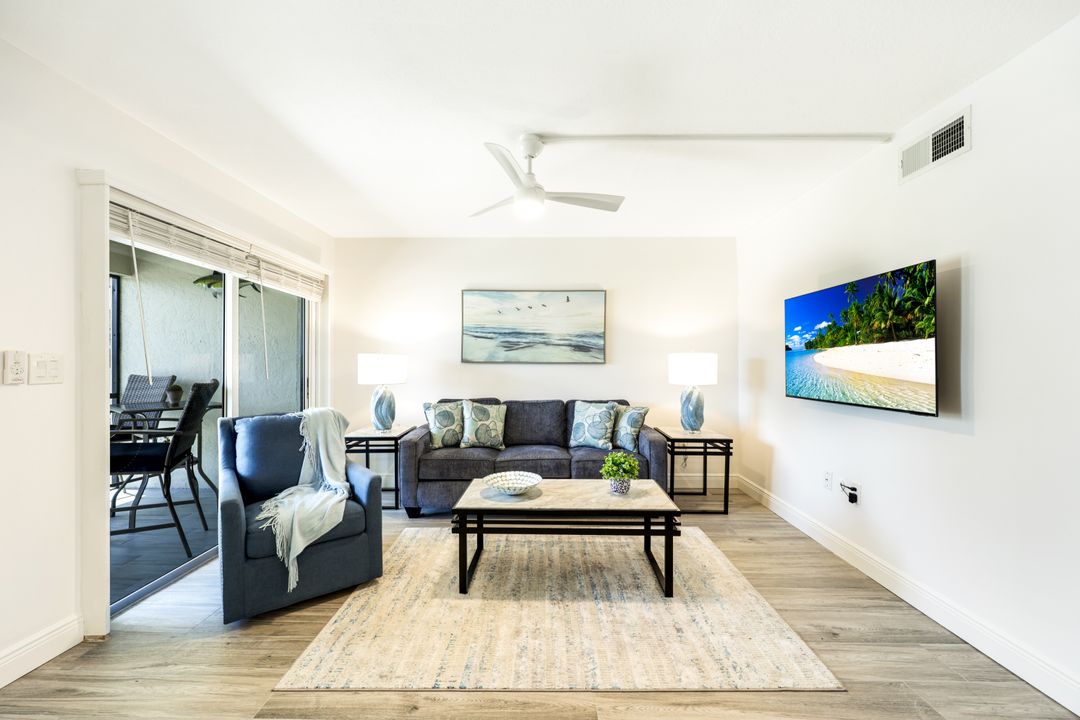 3200 Gulf Shore Blvd N #112, Naples, FL 34103