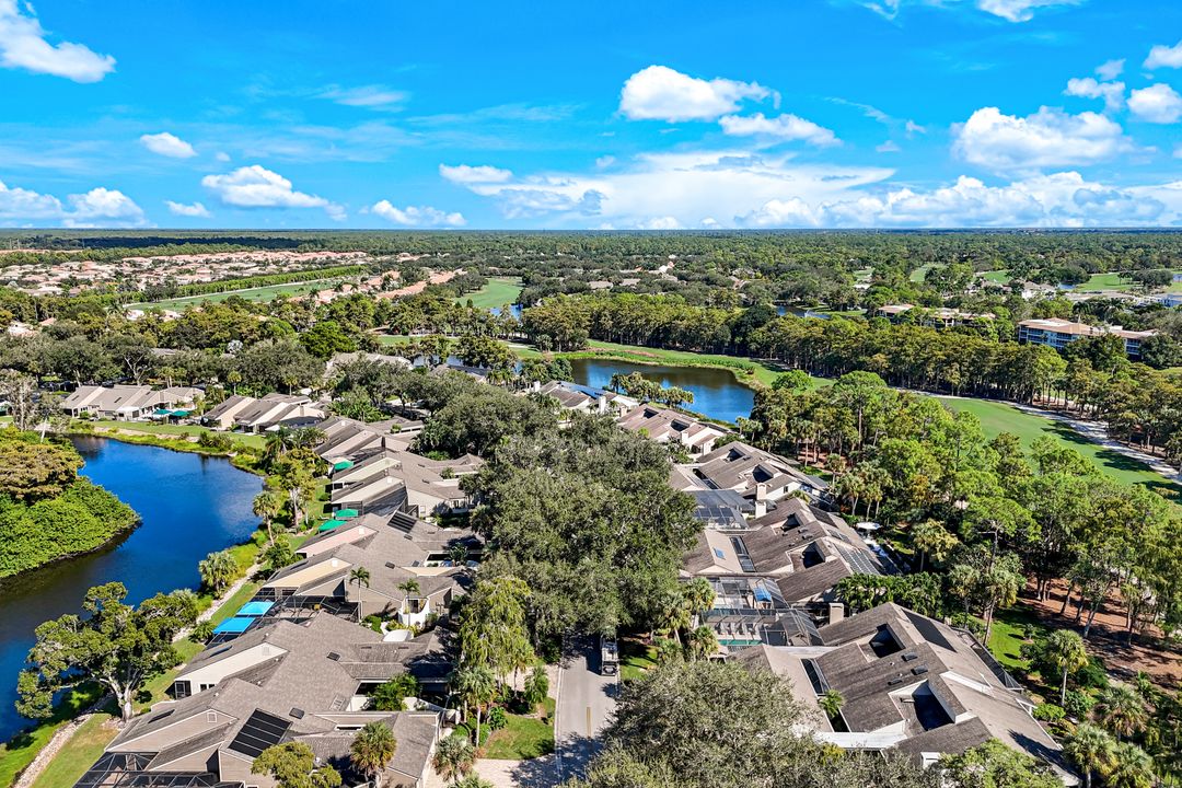 370 Edgemere Way N, Naples, FL 34105