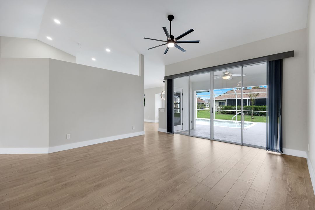 13651 Willow Bridge Dr, North Fort Myers, FL 33903