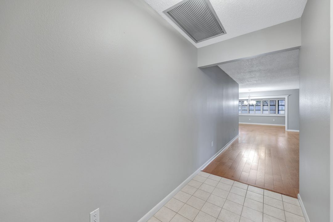1204 S Brandywine Cir, Fort Myers, FL 33919
