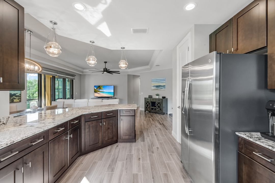 15910 Prentiss Pointe Cir, 101 Fort Myers, FL 33908