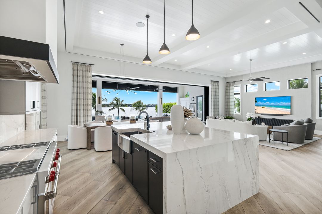 17835 Miromar Lakes Pkwy, Miromar Lakes, FL 33913