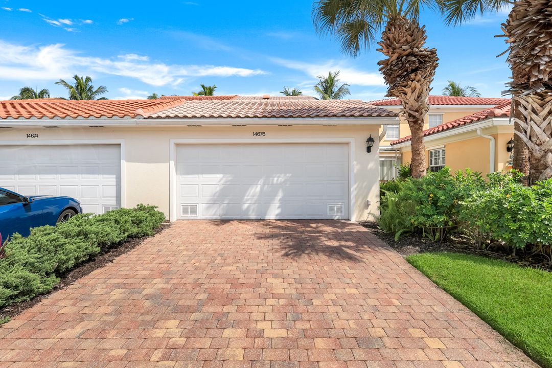 14676 Escalante Way, Bonita Springs, FL 34135