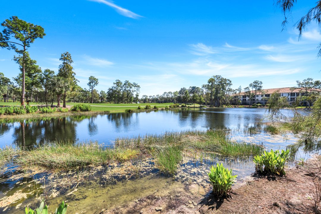 8247 Parkstone Pl #205, Naples, FL 34120