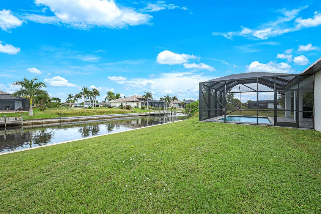 2305 SW 32nd St, Cape Coral, FL 33914