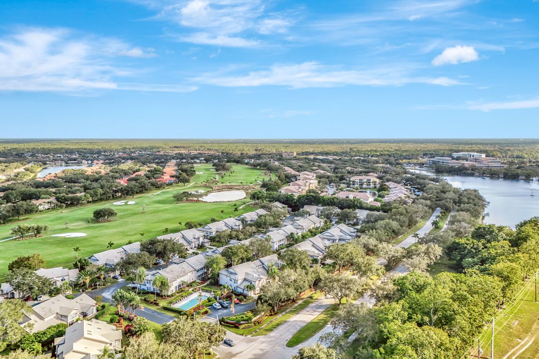 240 Via Perignon, Naples, FL 34119