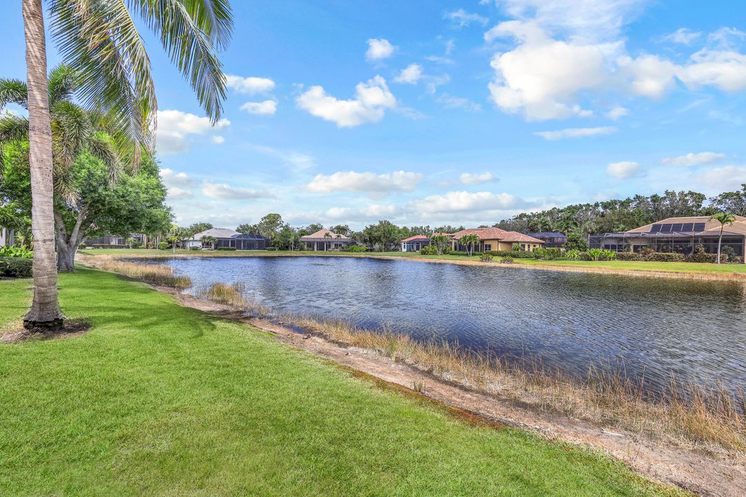 23641 Waterside Dr, Bonita Springs, FL 34134