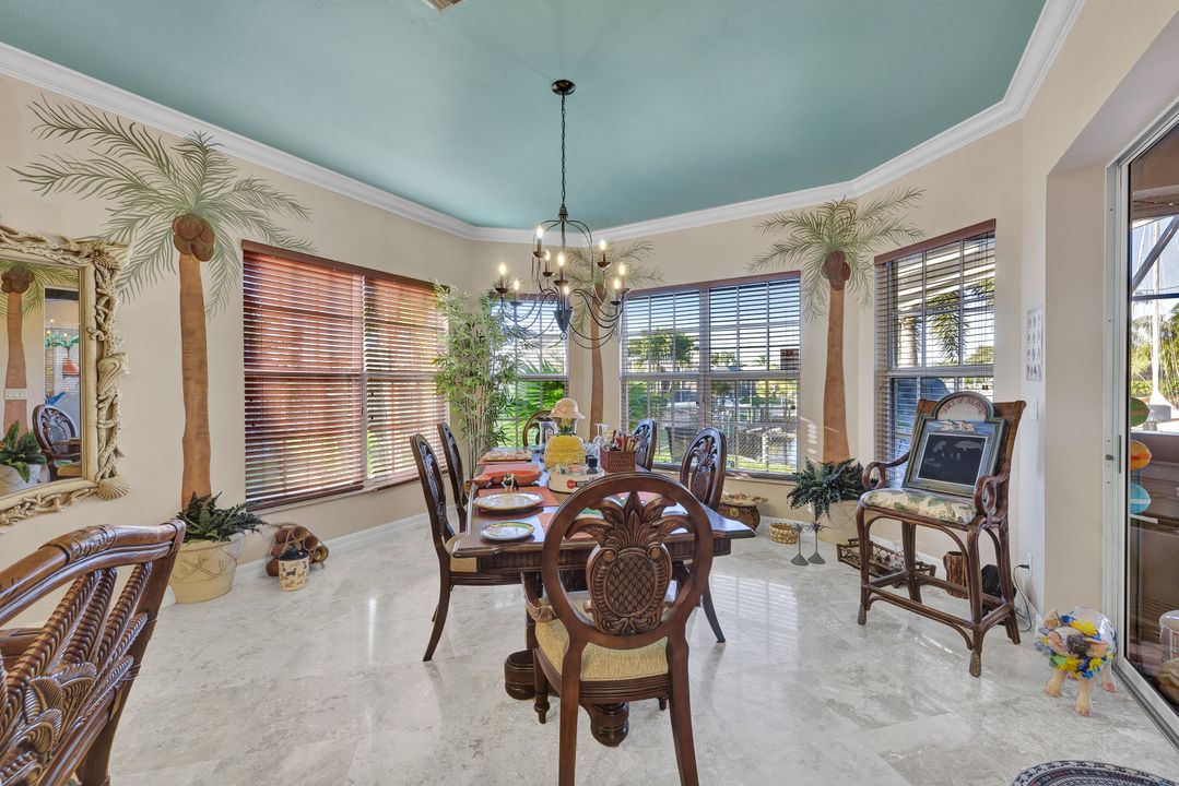 907 SW 51st Terrace, Cape Coral, FL 33914