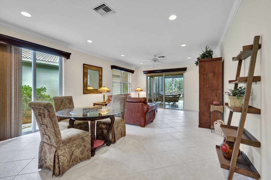 9359 Trieste Dr, Fort Myers, FL 33913