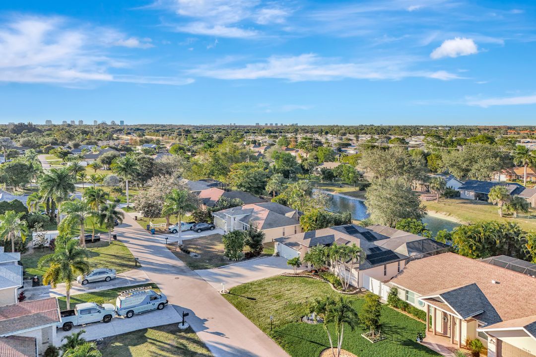 11631 Red Hibiscus Dr, Bonita Springs, FL 34135