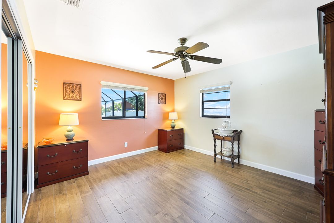 538 SE 1st St, Cape Coral, FL 33990