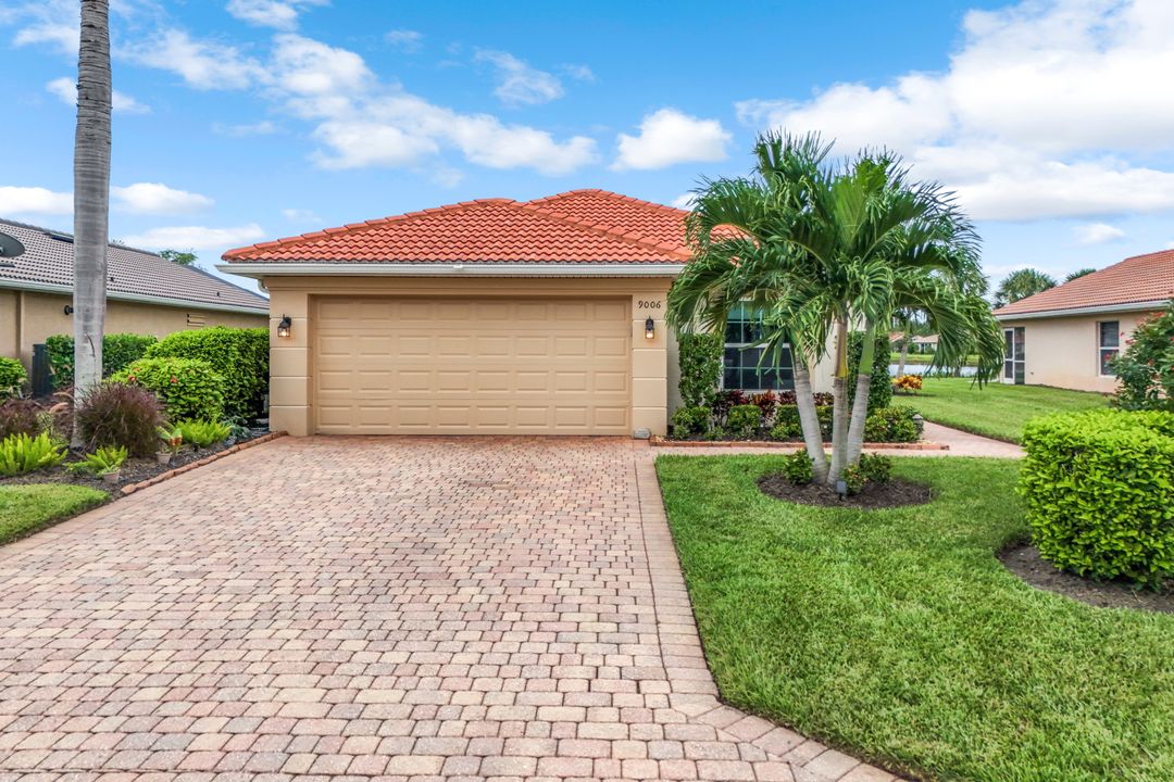 9006 Astonia Way, Estero, FL 33967