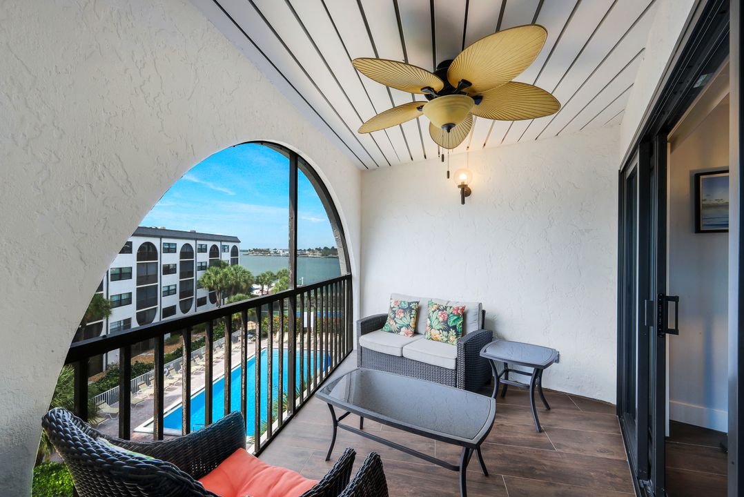 1023 Anglers Cove #E-505, Marco Island, FL 34145