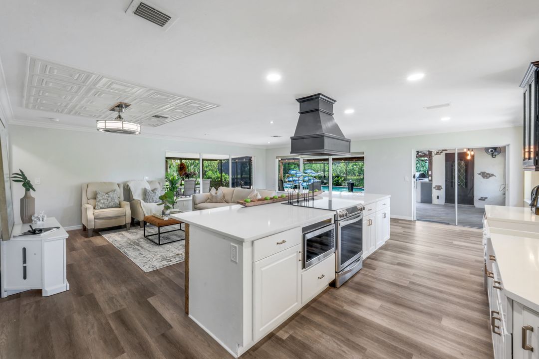 12305 Avida Ln, Bonita Springs, FL 34135