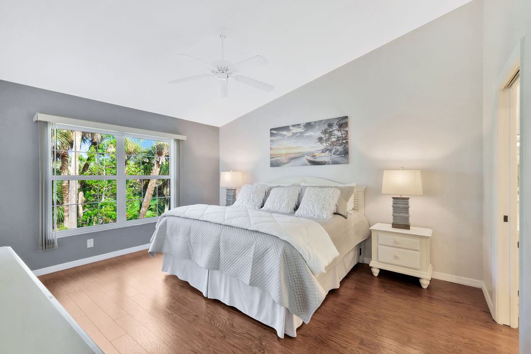 743 Wiggins Lake Dr #201, Naples, FL 34110