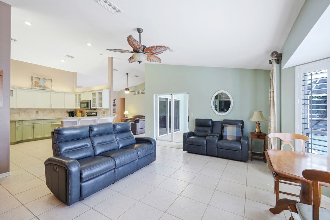 207 Plainfield St, Lehigh Acres, FL 33936