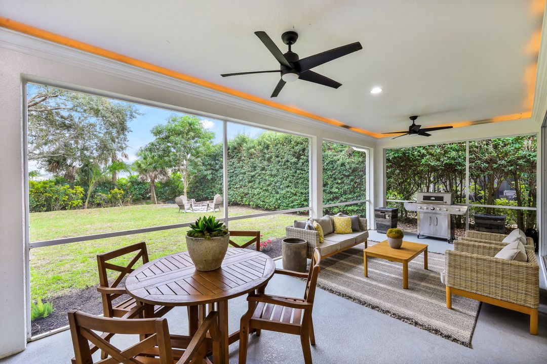 14900 Indigo Lakes Dr, Naples, FL 34119