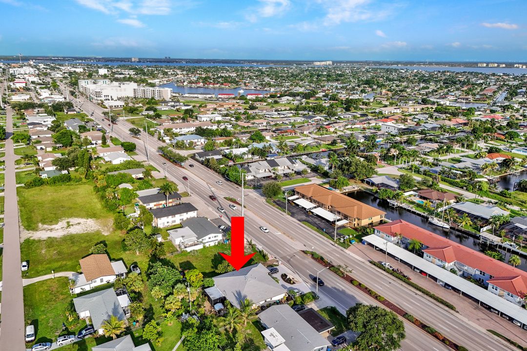225 Cape Coral Pkwy E, Cape Coral, FL 33904