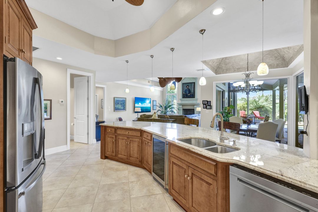 4801 Pond Apple Dr S, Naples, FL 34119