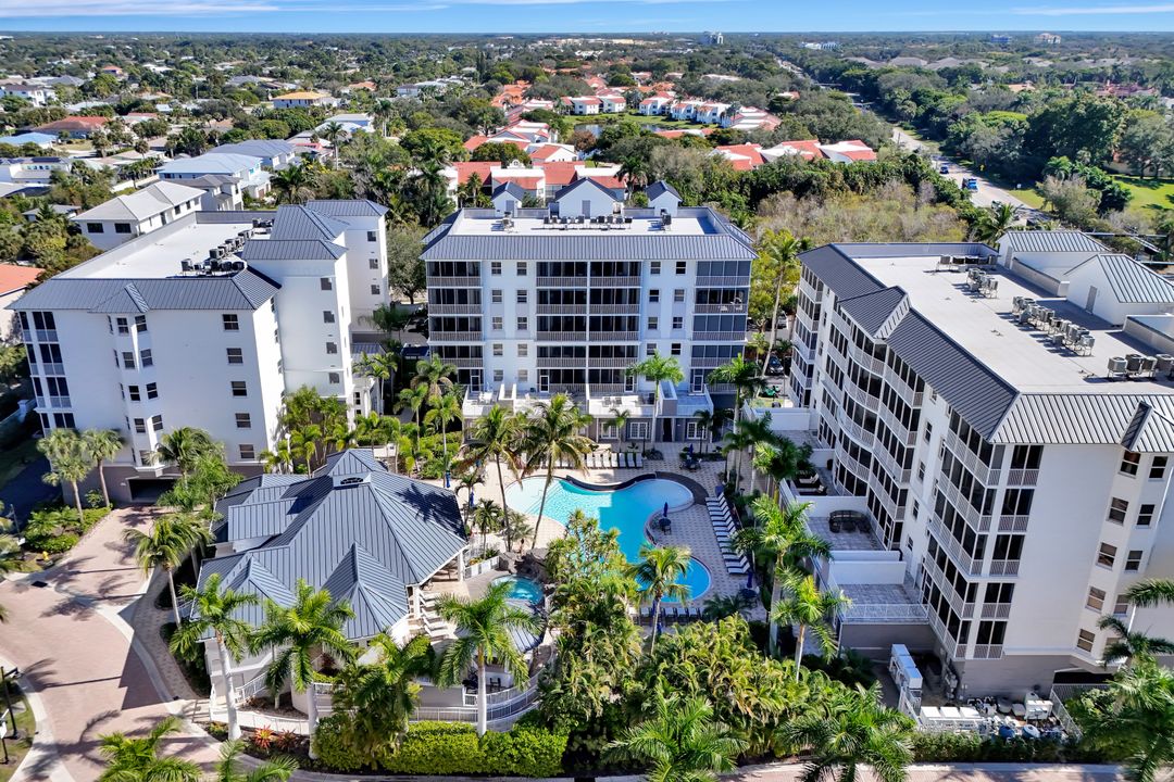 410 Flagship Dr #501, Naples, FL 34108